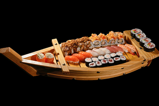 106 Sushi misto 48 pezzi