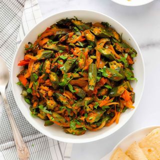 Plato De Bhindi Masala