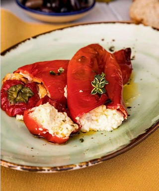 Ardei capia cu brânză feta