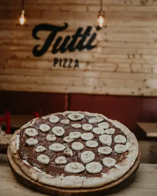 Pizza cu Ciocolata si Banane