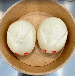 28. Bao coniglio con crema - 2 pezzi