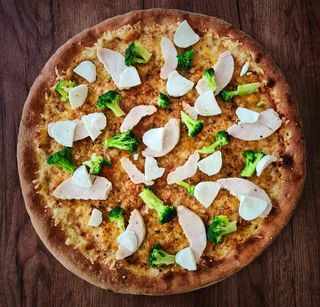 PEPPERS BROCCOLI 26 cm