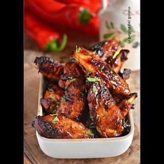 Alette di pollo con patatine vaschetta