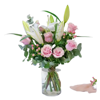 Bouquet di rose e gigli