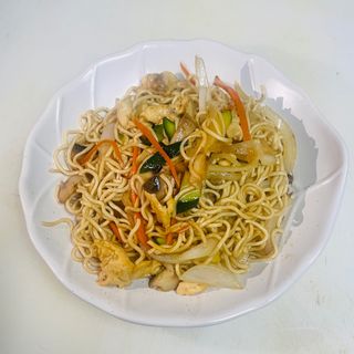 Yaki Soba Amb Pollastre