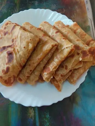 Chapati with Kamande/Ndengu/Beans