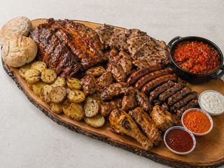 Stari Hrast luxury plate