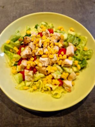 Salata sa piletinom