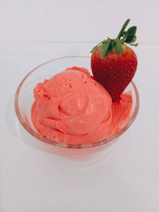 Glace À La Fraise