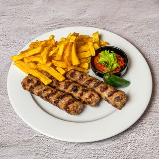 Тройка кебапчета по домашна рецепта