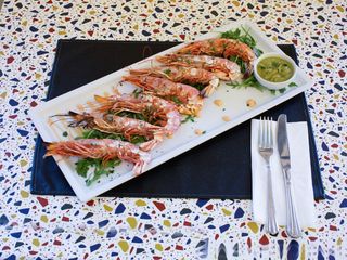 Gamberoni ai ferri con salsa guacamole CodArt 909