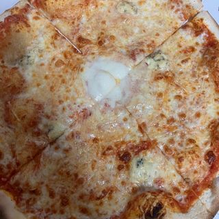 Pizza 7 Quesos (33 Cm.)