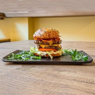 Doppio Cheese Bacon Burger