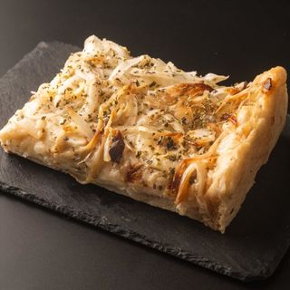 Porción Fugazzeta Rellena