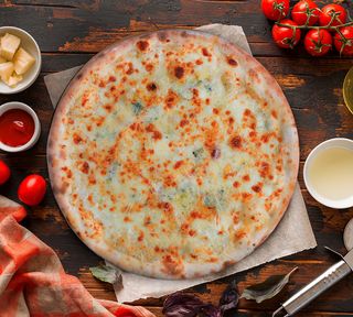 პიცა ოთხი ყველით  დიდი