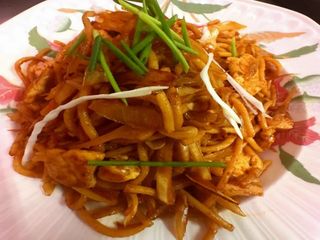 Nepali Chicken Cowmein