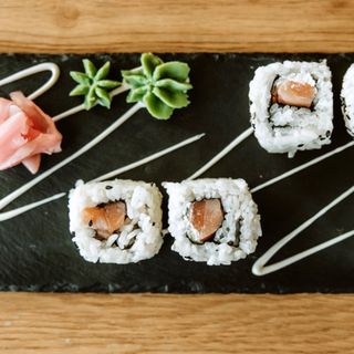 Krem losos sushi (5)