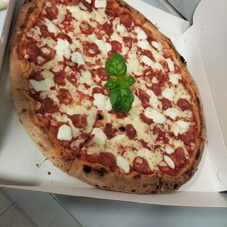 Salame piccante e 4 formaggi - maxi