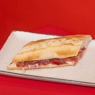 Bocata Con Jamón Ibérico
