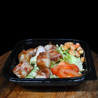 Urnebes Cezar Salata