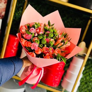 Bouquet de fleurs rose