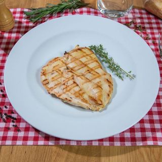 Piept de pui la grătar