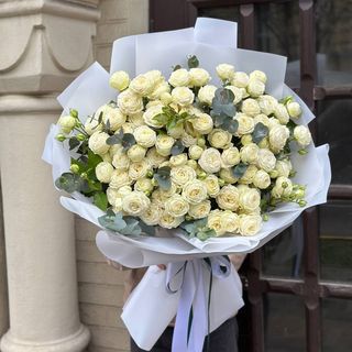 XXL букет з півонієподібних троянд  