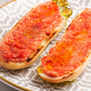 Café + Tostada Con Tomate Y Aceite