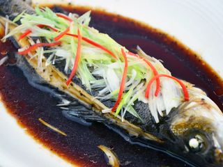 Branzino al vapore stile cantonese