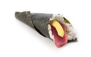 111. Temaki tonno avocado