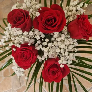 Mazzo di 5 rose
