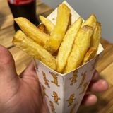 Patatas al estilo belga (nuestras Rubias) en bandeja 