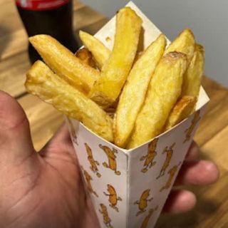 Patatas al estilo belga (nuestras Rubias) en bandeja 