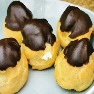 Ración De Profiteroles (6 Uds.)