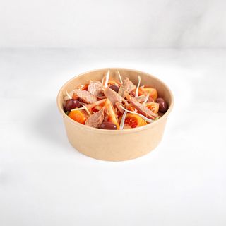 Ensalada Tomate Con Cebolla Y Ventresca