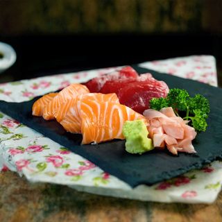 Sashimi Mixt (4 Uds.)