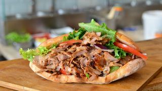 6. Kebab Mixto