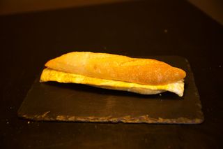 Bocadillo De Tortilla Francesa