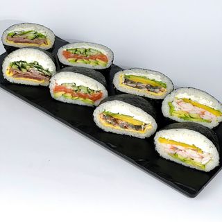 Сет суші-бургерів(960г)
