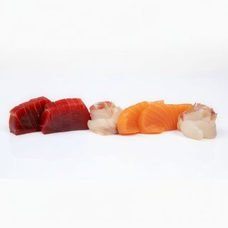 Sashimi mixto atún y salmón y lubina (6 piezas)