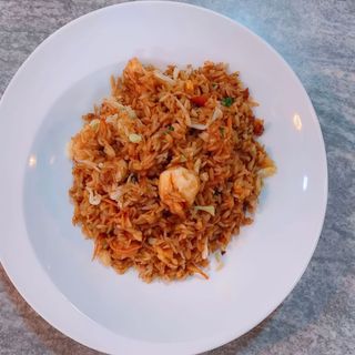 33. Arroz Frito 77 con Gambas