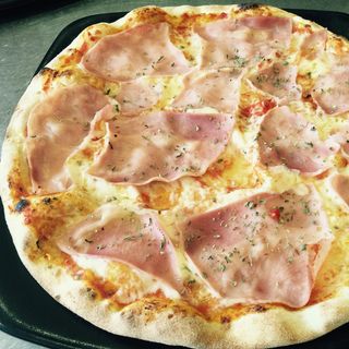 “CLÁSICOS” Prosciutto O con Jamón salado 