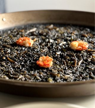 Paella de Arroz Preto