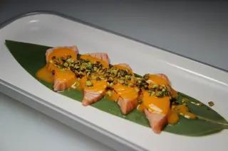 09 Tataki di salmone - 4 pezzi