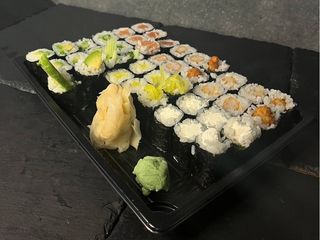 MAKI SET – 42 SZT. (700g)