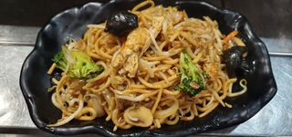 Massa Salteada com Legumes