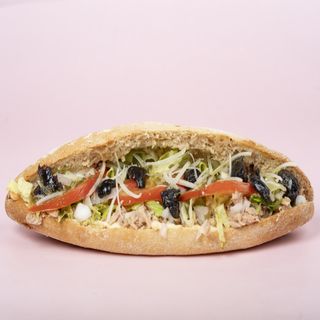  Menu Bocadillo Spartel + Dessert   
