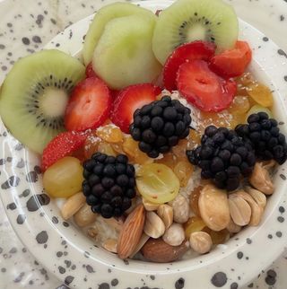 Bowl De Yogur Y Frutos Secos