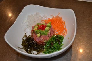 Tartar Atún Con Aguacate