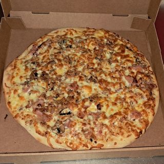 Pizza Salsa Barbacoa Mediana (34 cm.)